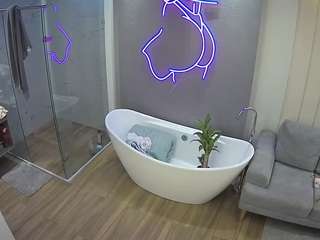 voyeurcam-casa-salsa-bathroom-5