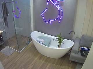voyeurcam-casa-salsa-bathroom-5