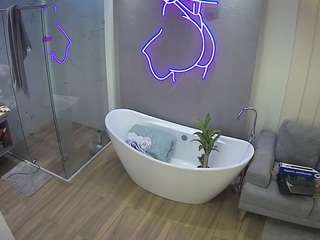 voyeurcam-casa-salsa-bathroom-5