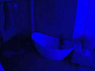 voyeurcam-casa-salsa-bathroom-5 live cam profile