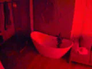 voyeurcam-casa-salsa-bathroom-5 live cam profile