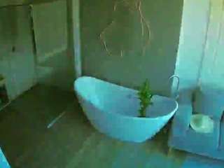 voyeurcam-casa-salsa-bathroom-5 live cam profile