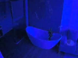 voyeurcam-casa-salsa-bathroom-5 live cam profile