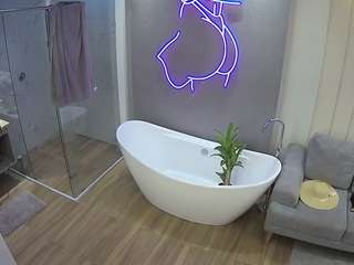 voyeurcam-casa-salsa-bathroom-5