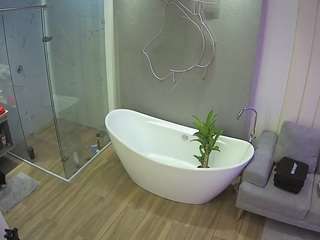 voyeurcam-casa-salsa-bathroom-5