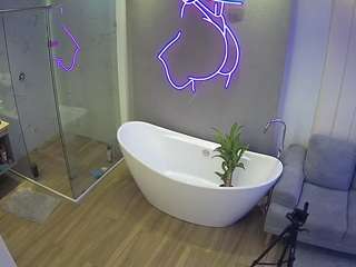 voyeurcam-casa-salsa-bathroom-5