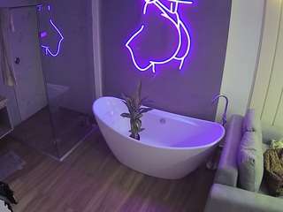 voyeurcam-casa-salsa-bathroom-5