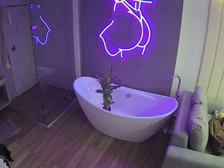 voyeurcam-casa-salsa-bathroom-5