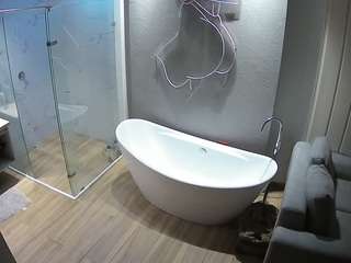 voyeurcam-casa-salsa-bathroom-5
