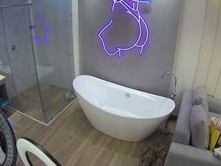 voyeurcam-casa-salsa-bathroom-5