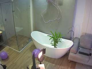 voyeurcam-casa-salsa-bathroom-5