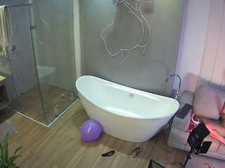 voyeurcam-casa-salsa-bathroom-5
