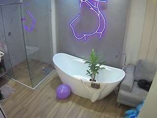 voyeurcam-casa-salsa-bathroom-5
