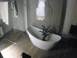 voyeurcam-casa-salsa-bathroom-5