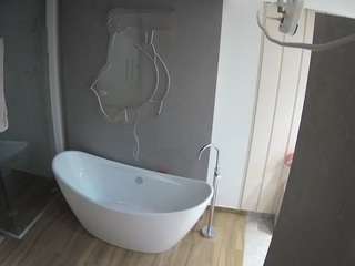 voyeurcam-casa-salsa-bathroom-5