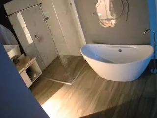 Casa Salsa Bathroom 5's Live Sex Cam Show