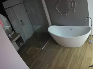 Casa Salsa Bathroom 5's Live Sex Cam Show