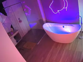 Casa Salsa Bathroom 5's Live Sex Cam Show