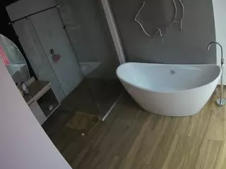 Casa Salsa Bathroom 5's Live Sex Cam Show