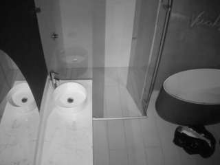 voyeurcam-casa-salsa-bathroom-6