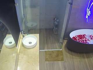 camsoda voyeurcam-casa-salsa-bathroom-6