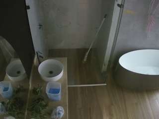 camsoda voyeurcam-casa-salsa-bathroom-6