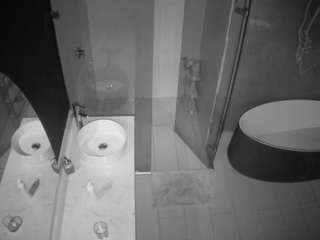 camsoda voyeurcam-casa-salsa-bathroom-6