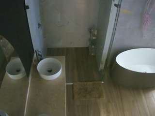 camsoda voyeurcam-casa-salsa-bathroom-6