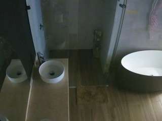 camsoda voyeurcam-casa-salsa-bathroom-6