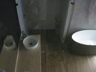 camsoda voyeurcam-casa-salsa-bathroom-6