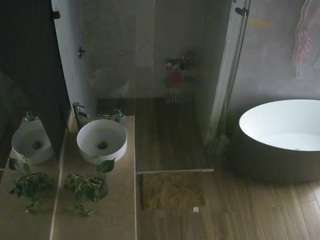 camsoda voyeurcam-casa-salsa-bathroom-6