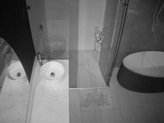 Amas De Casa Xxx camsoda voyeurcam-casa-salsa-bathroom-6