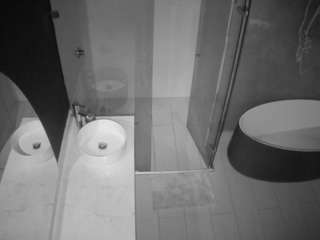 Mujeres Desnudandose En Casa camsoda voyeurcam-casa-salsa-bathroom-6