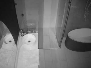 Area51freak camsoda voyeurcam-casa-salsa-bathroom-6