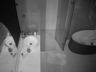 Spy Bath Cam camsoda voyeurcam-casa-salsa-bathroom-6