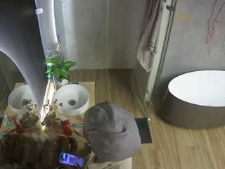 voyeurcam-casa-salsa-bathroom-6