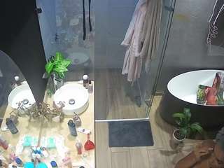 voyeurcam-casa-salsa-bathroom-6