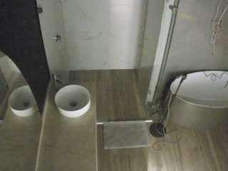 voyeurcam-casa-salsa-bathroom-6 camsoda