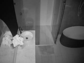 voyeurcam-casa-salsa-bathroom-6 camsoda