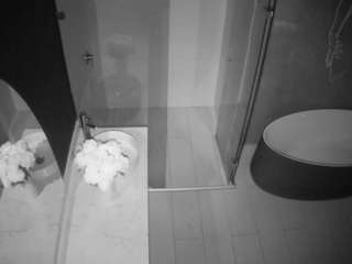 voyeurcam-casa-salsa-bathroom-6 camsoda