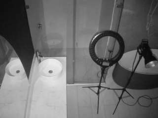 voyeurcam-casa-salsa-bathroom-6 camsoda