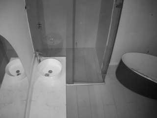 voyeurcam-casa-salsa-bathroom-6 camsoda