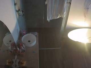 voyeurcam-casa-salsa-bathroom-6