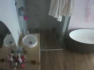 voyeurcam-casa-salsa-bathroom-6