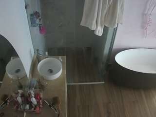 voyeurcam-casa-salsa-bathroom-6