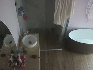 voyeurcam-casa-salsa-bathroom-6