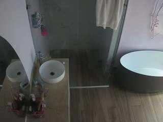 voyeurcam-casa-salsa-bathroom-6