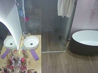 voyeurcam-casa-salsa-bathroom-6