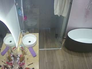 voyeurcam-casa-salsa-bathroom-6