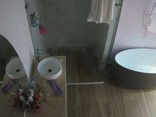 voyeurcam-casa-salsa-bathroom-6